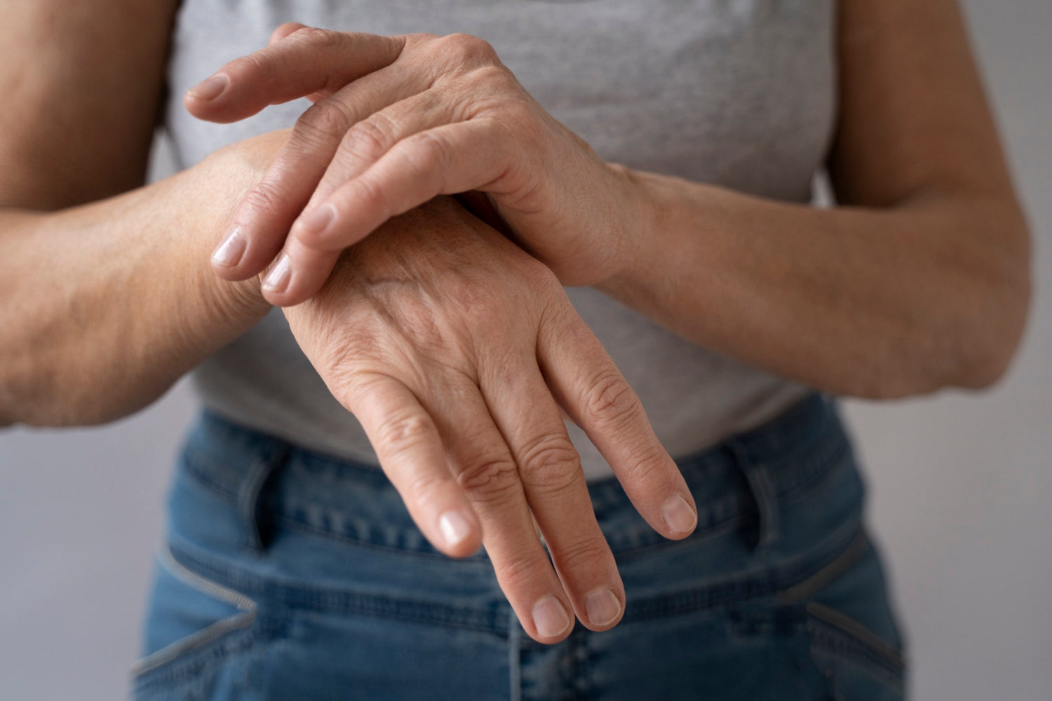 Managing Arthritis Pain Without Medication